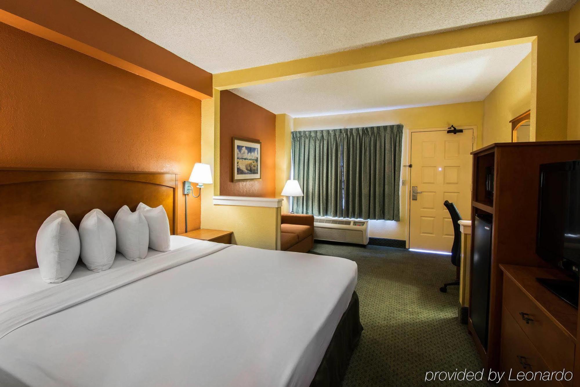 Boca Suites Deerfield Beach; Surestay Collection By BW Exterior photo